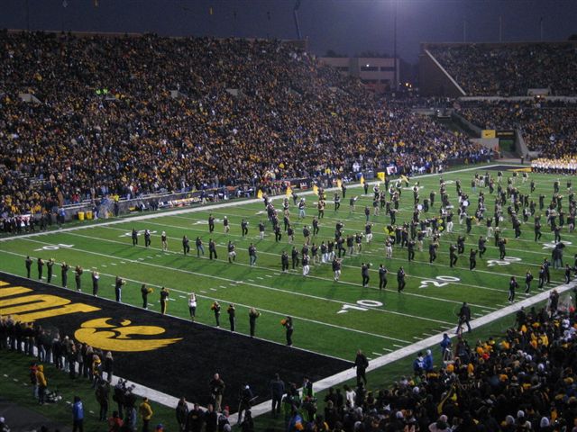 Alumni_Band_Pre-Game_Show-fd0005